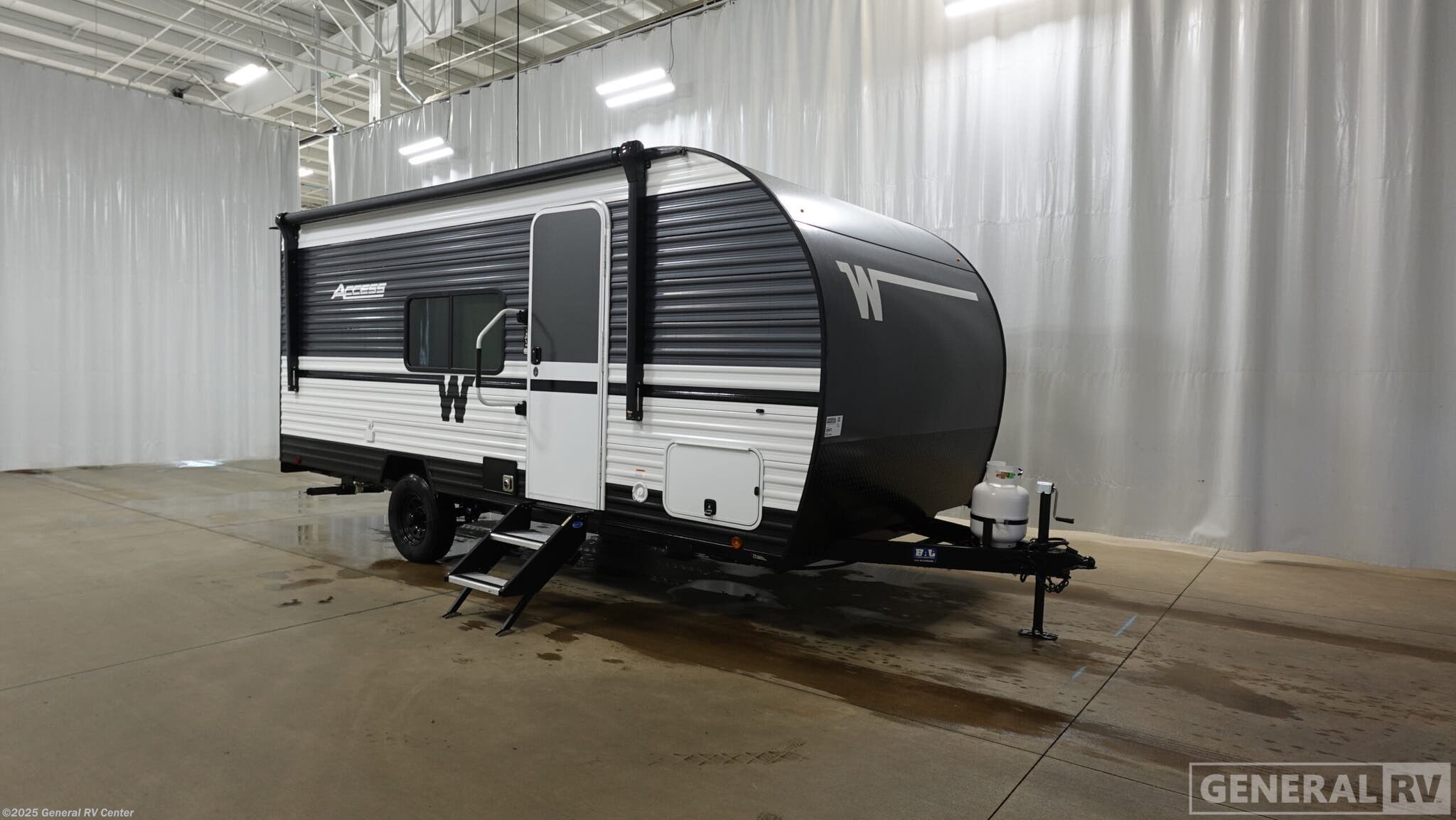 New 2026 Winnebago Access 18DBH available in Wixom, Michigan