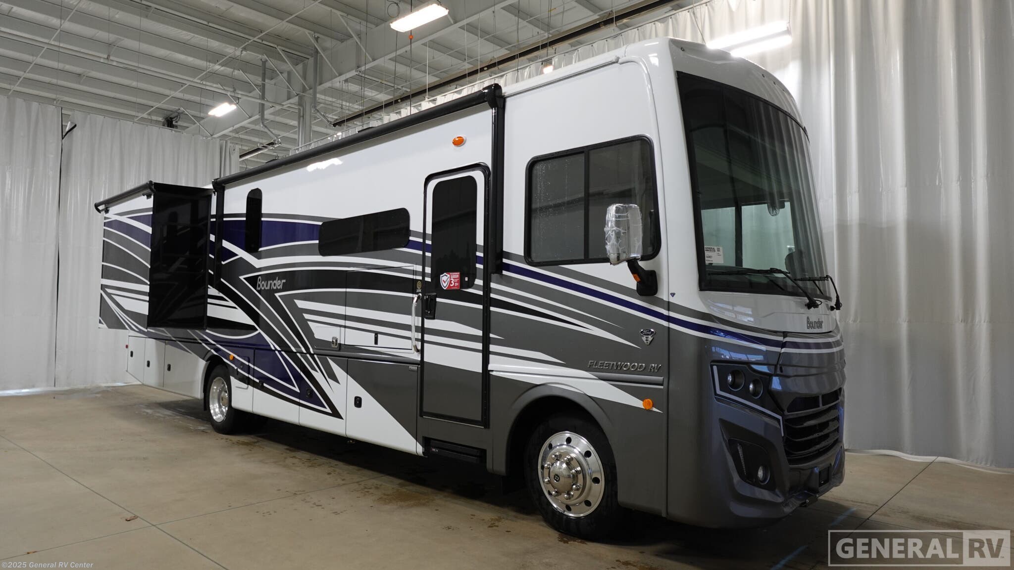 New 2026 Fleetwood Bounder 35K available in Wixom, Michigan
