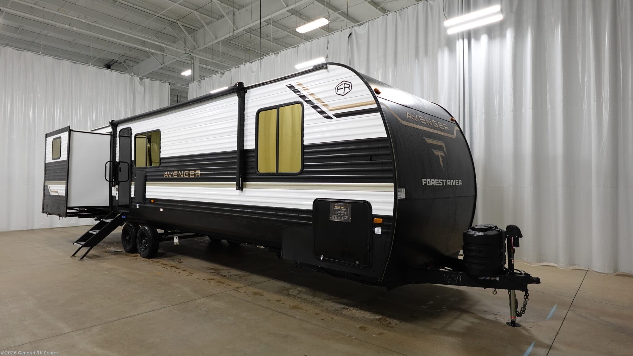 New 2026 Prime Time Avenger 30PO available in Wixom, Michigan