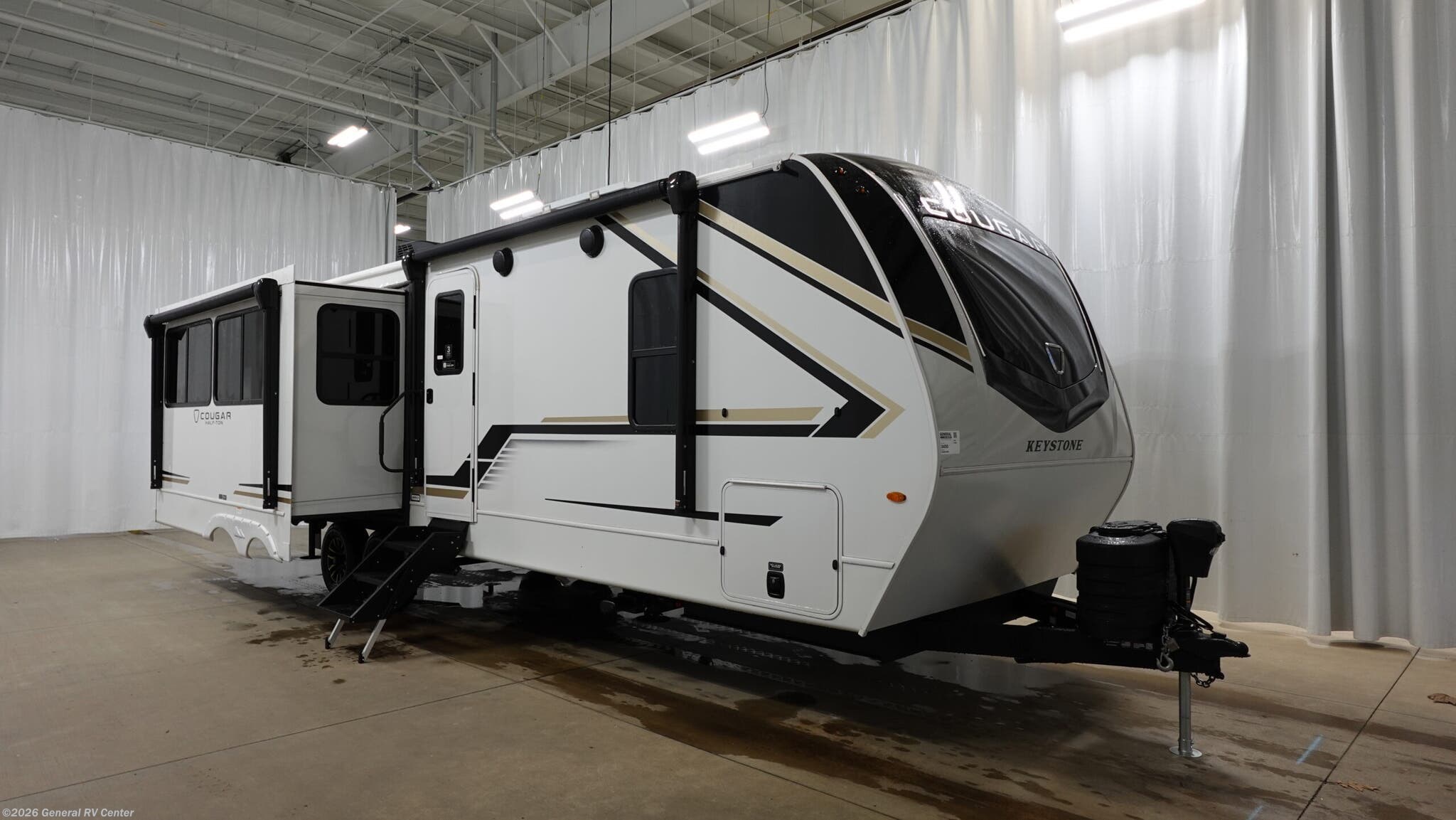 New 2026 Keystone Cougar 29RLP available in Wixom, Michigan