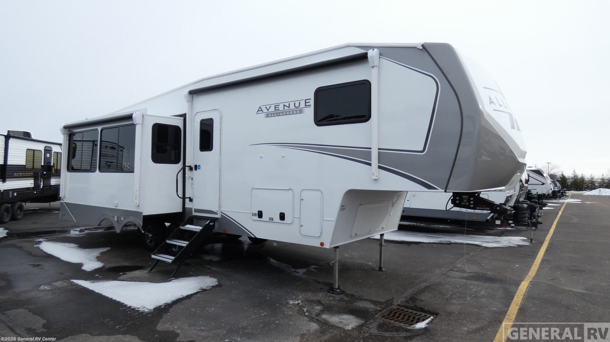 New 2026 Alliance RV Avenue 29RL available in Wixom, Michigan