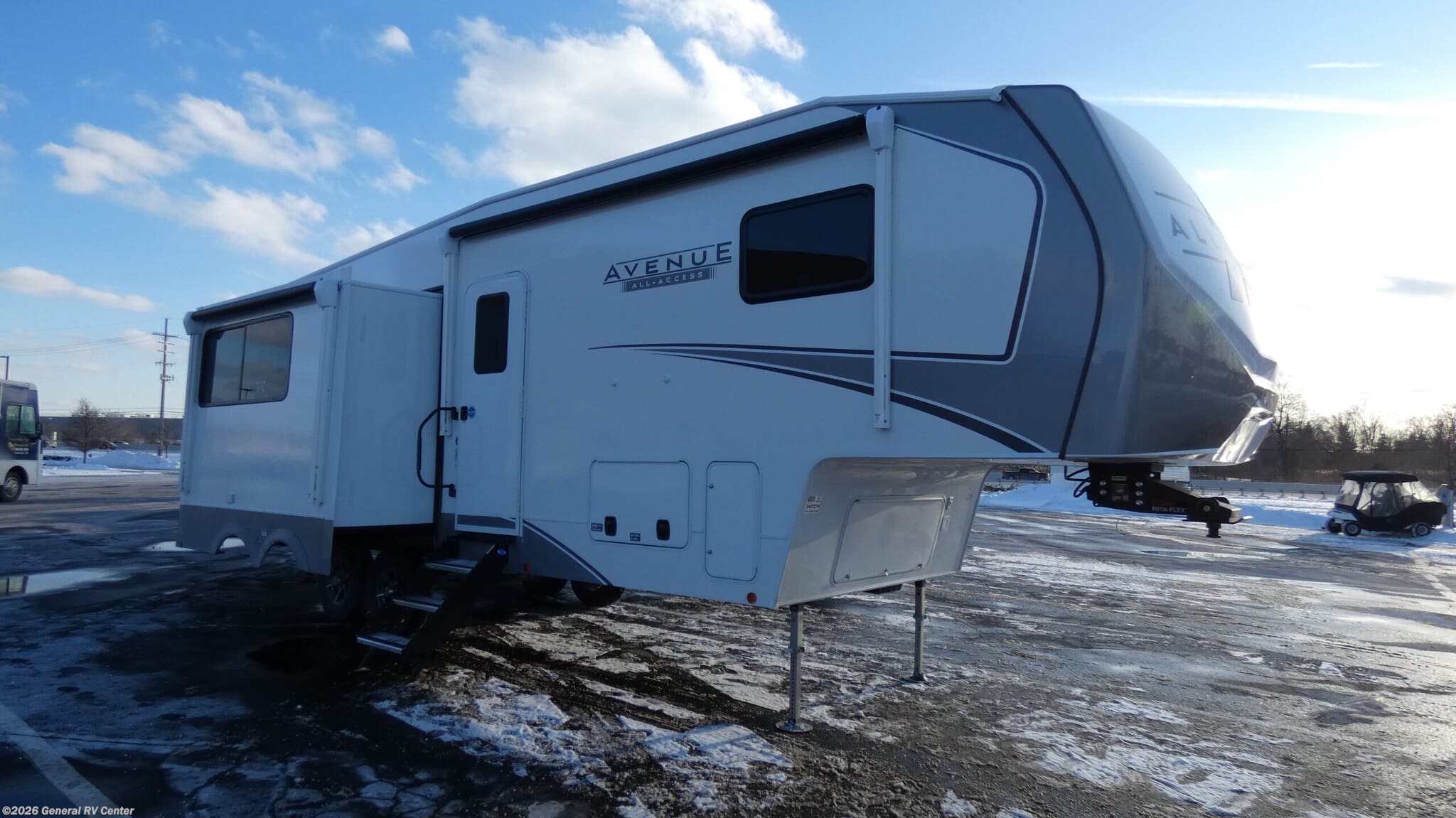 New 2026 Alliance RV Avenue 30BH available in Wixom, Michigan