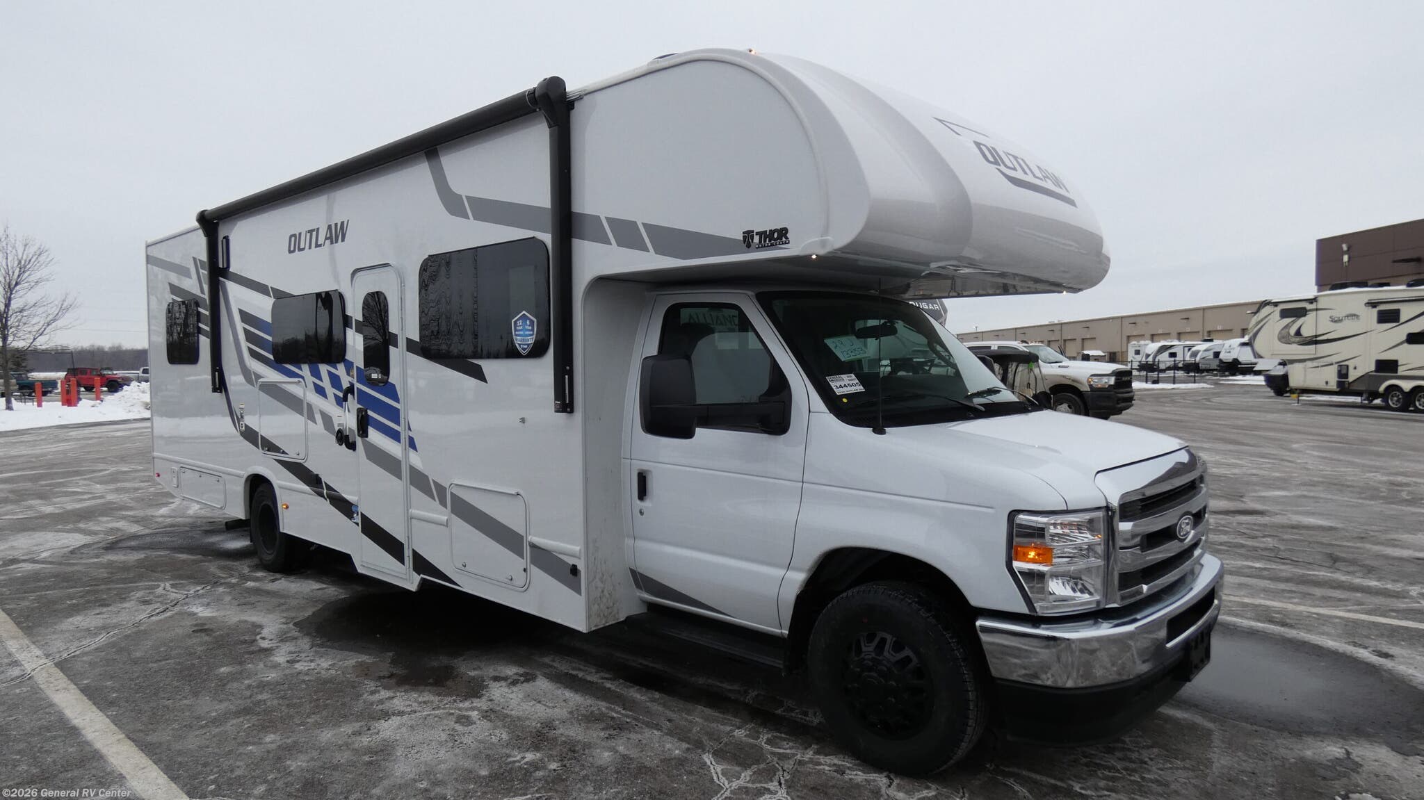 New 2026 Thor Motor Coach Outlaw 29J available in Wixom, Michigan