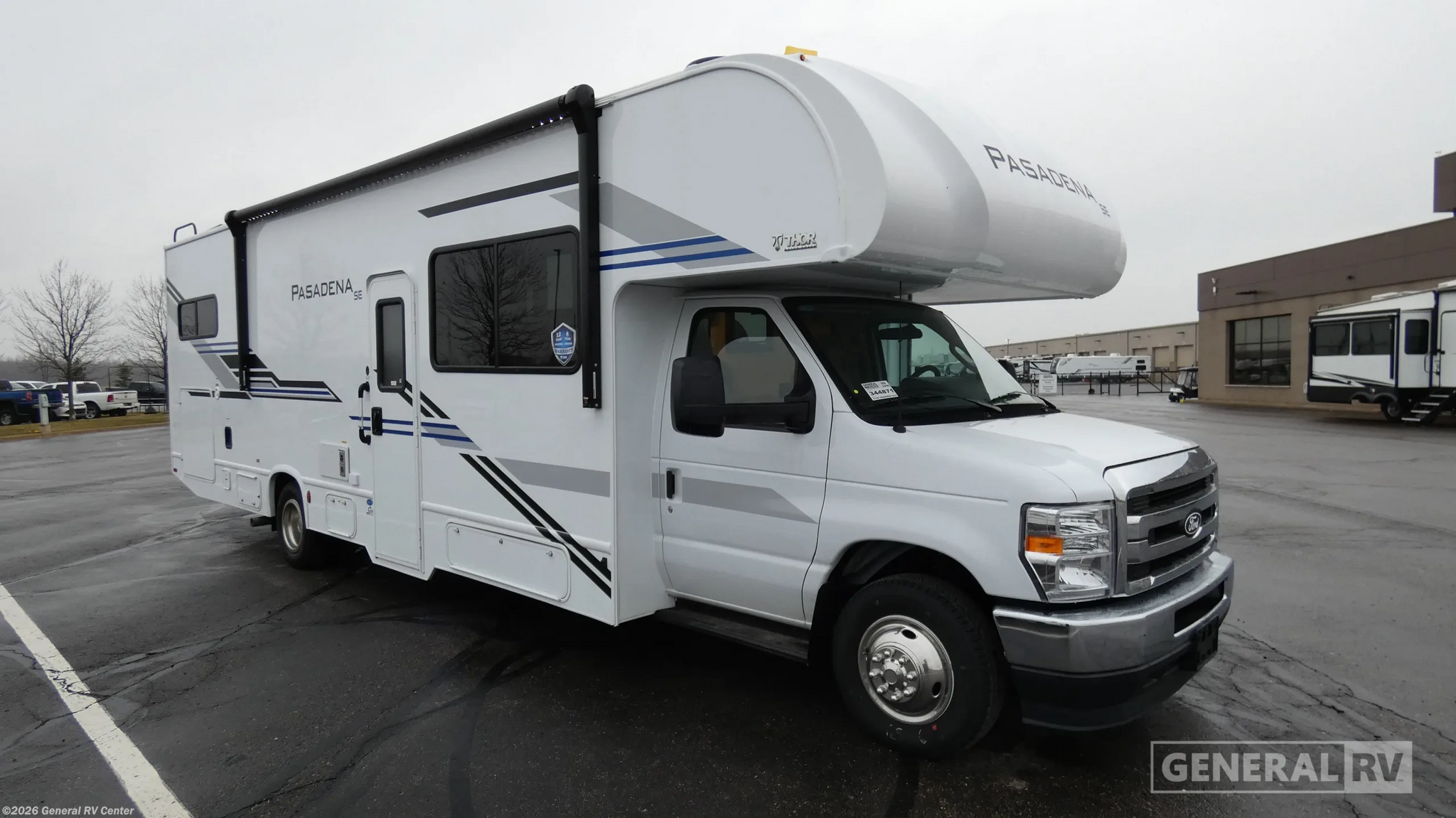 New 2026 Thor Motor Coach Pasadena SE SL31 available in Wixom, Michigan
