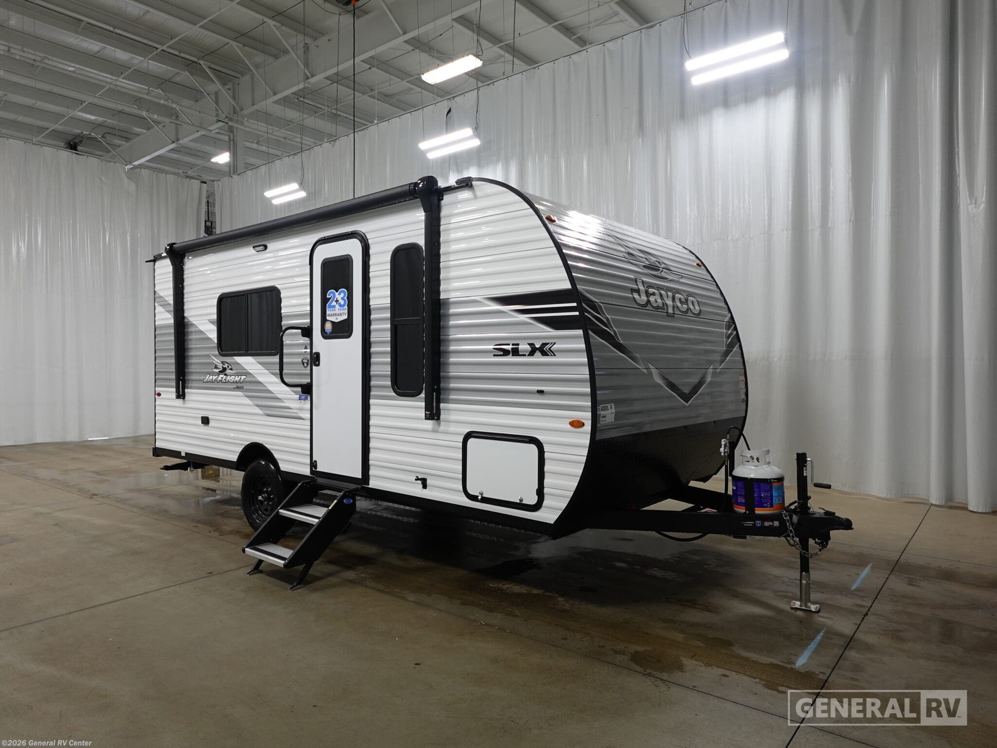 New 2026 Jayco Flight 175FQ available in Wixom, Michigan