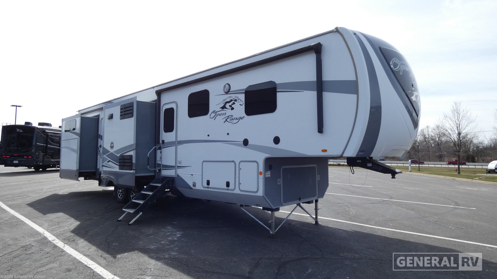 Used 2020 Highland Ridge Open Range 427BHS available in Wixom, Michigan