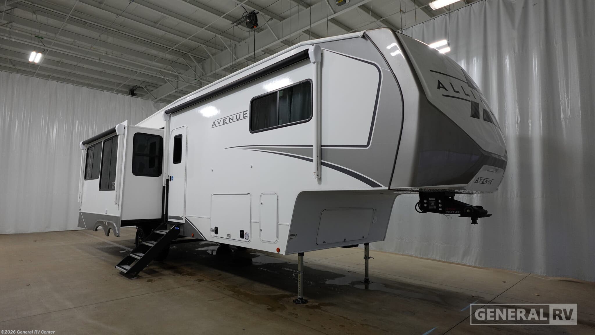 New 2026 Alliance RV Avenue 32RLS available in Wixom, Michigan