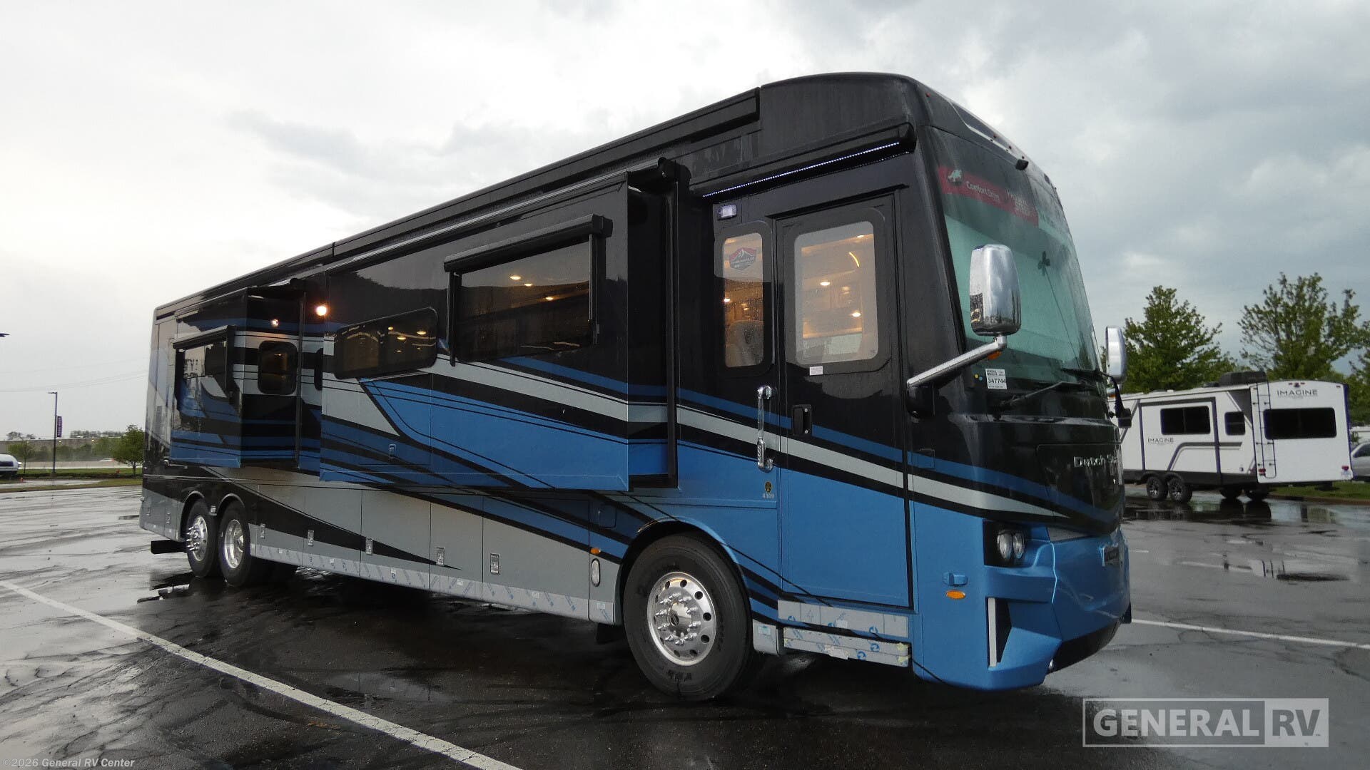 New 2026 Newmar Dutch Star 4369 available in Wixom, Michigan