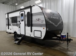 New 2026 Jayco Jay Flight SLX 175FQ available in Wixom, Michigan
