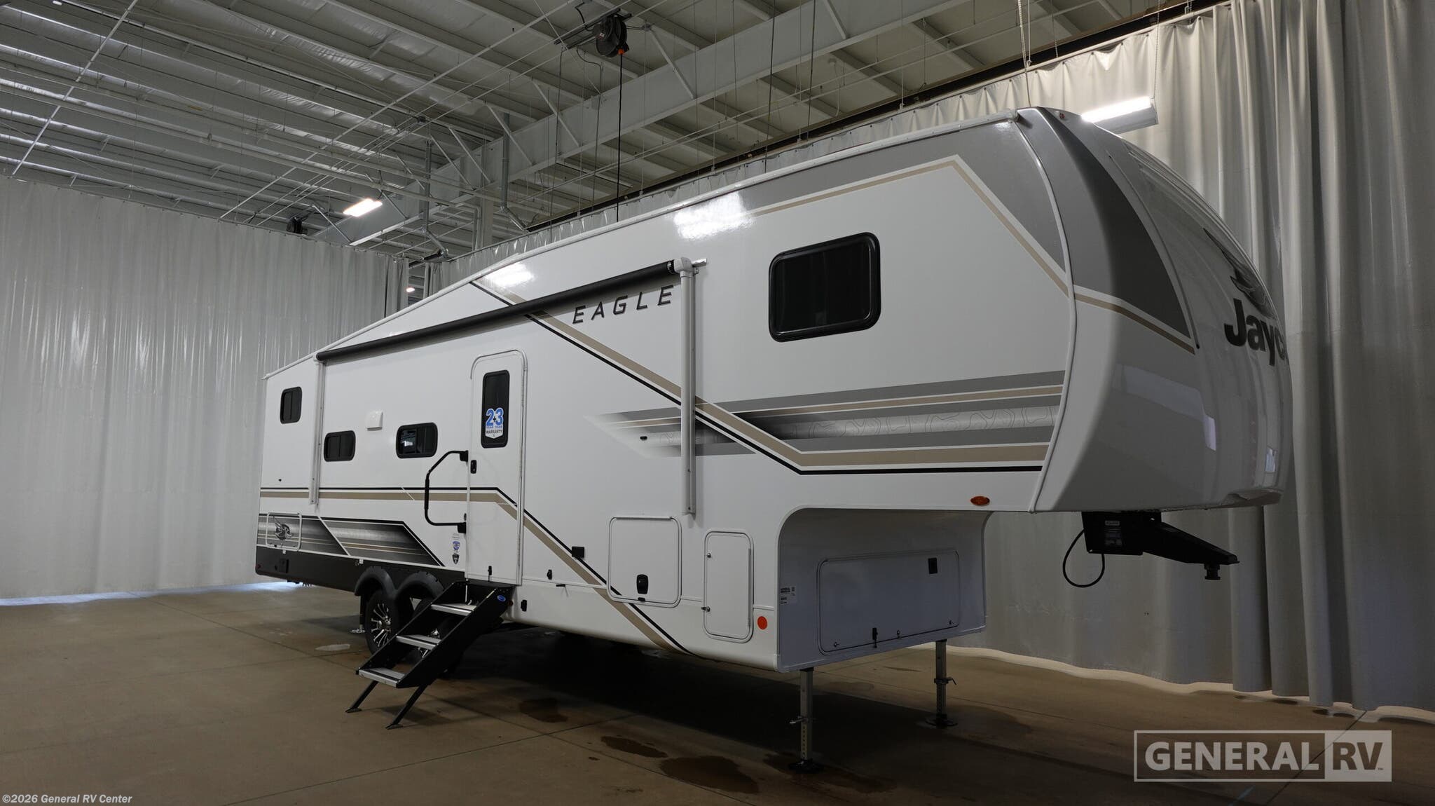 New 2026 Jayco Eagle SLE 28BHU available in Wixom, Michigan