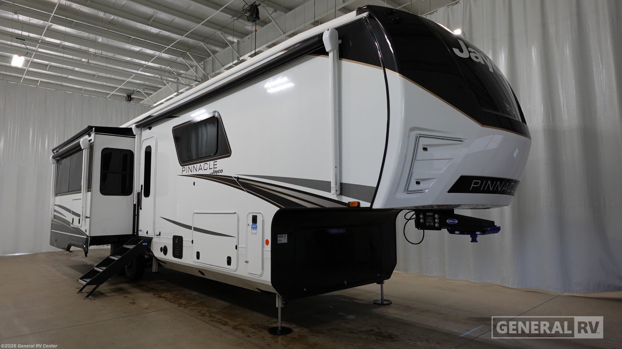 New 2026 Jayco Pinnacle 36FBTS available in Wixom, Michigan