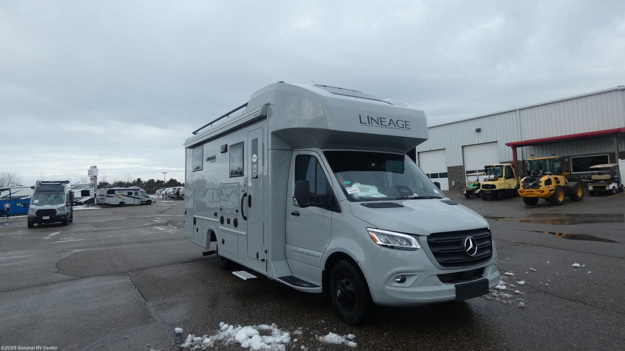New 2026 Grand Design Lineage 25TK available in Birch Run, Michigan