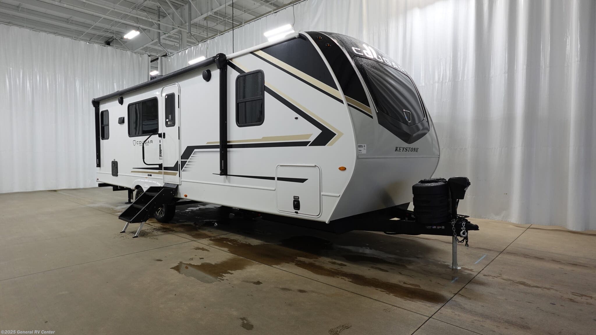 New 2026 Keystone Cougar HALF TON 26LBW available in Birch Run, Michigan