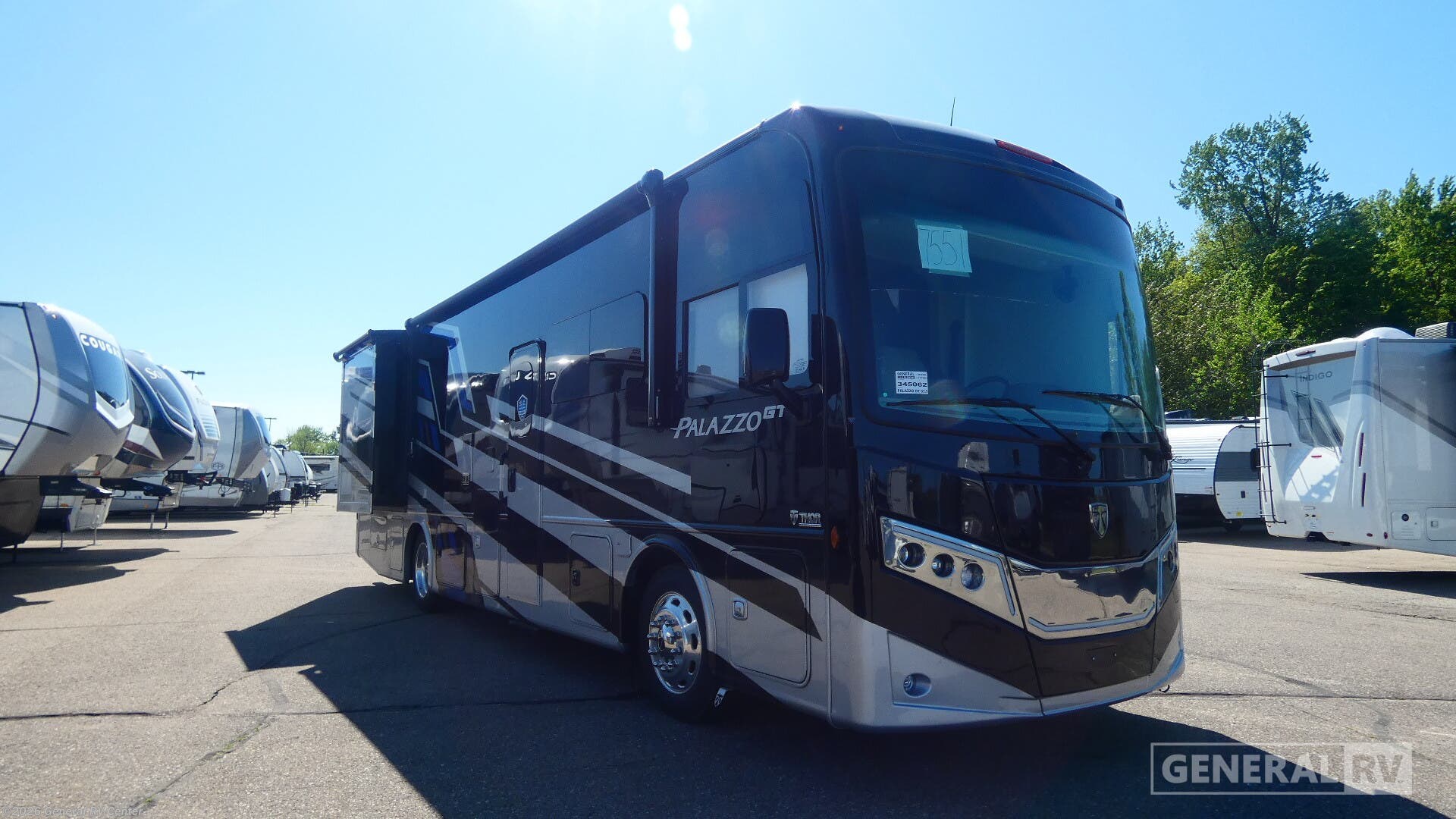 New 2026 Thor Motor Coach Palazzo GT 33.5 available in Birch Run, Michigan