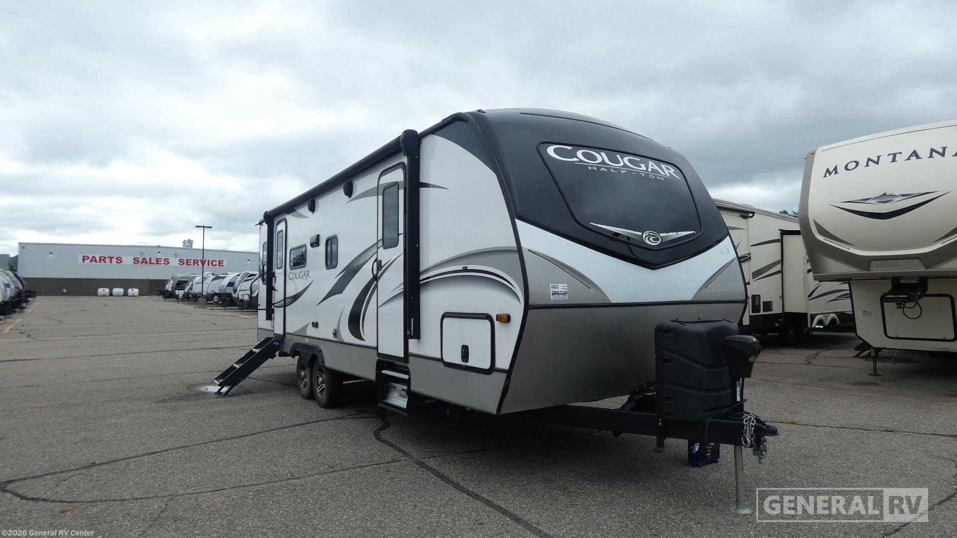 Used 2021 Keystone Cougar 25RDS available in Birch Run, Michigan