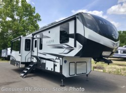 New 2022 Keystone Alpine 3220RL available in Texarkana, Texas