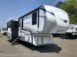  New 2022 Keystone Avalanche 390DS available in Nacogdoches, Texas