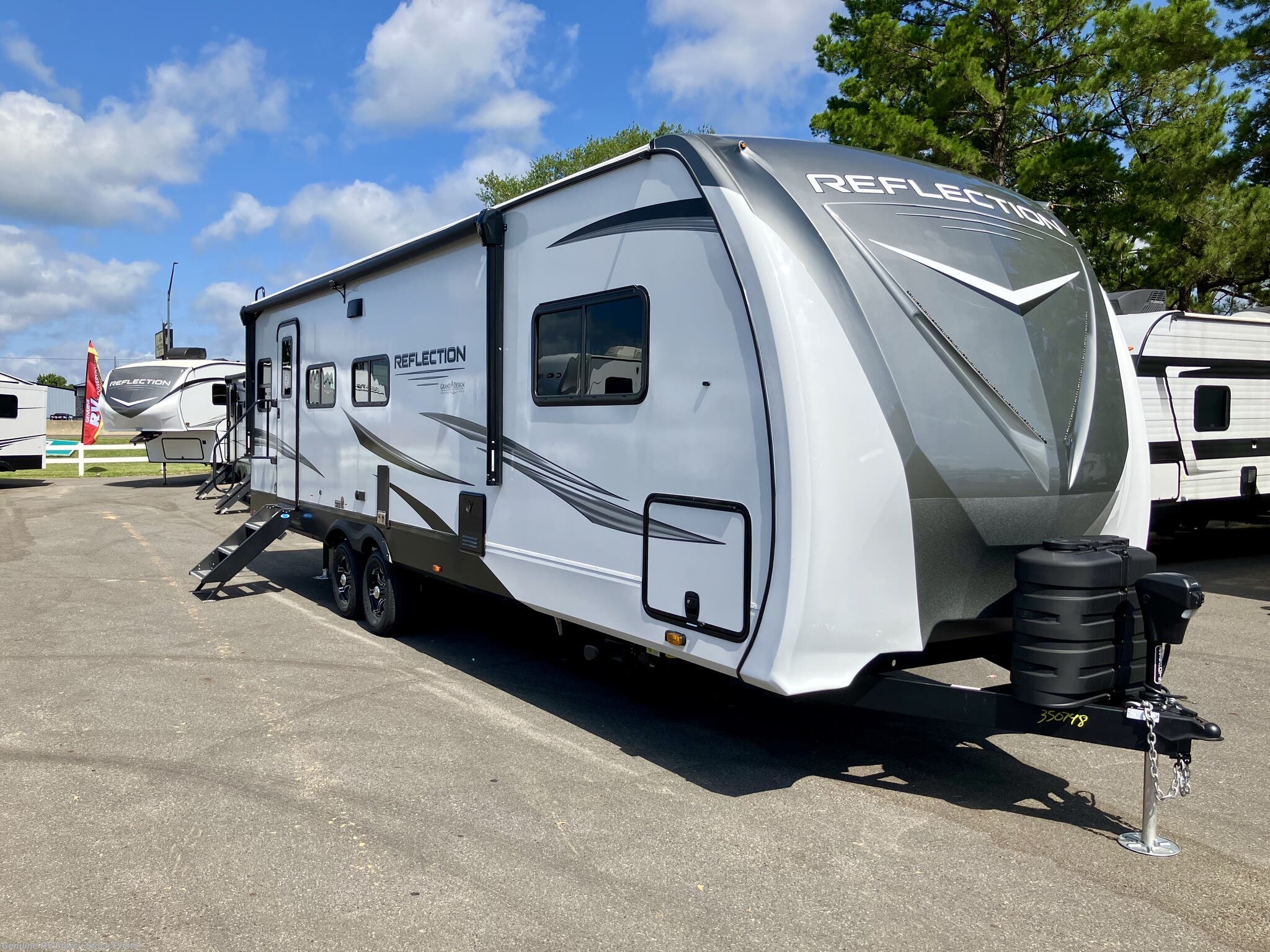 New 2025  Grand Design Reflection 296RDTS by Grand Design from Genuine RV & Powersports in Nacogdoches, TX