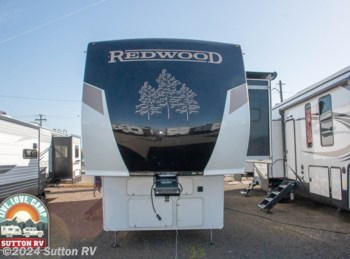New 2022 CrossRoads Redwood 3401RL available in Eugene, Oregon