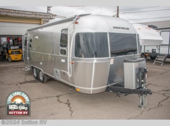 New 2023 Airstream Flying Cloud 25FB available in Eugene, Oregon