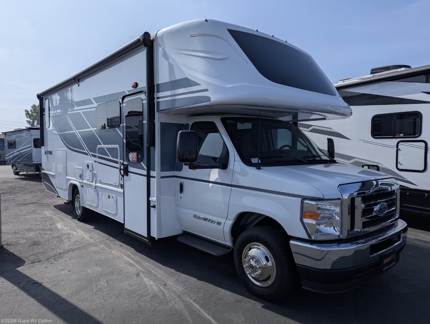 New 2025 Fleetwood Altitude 27U available in Colton, California