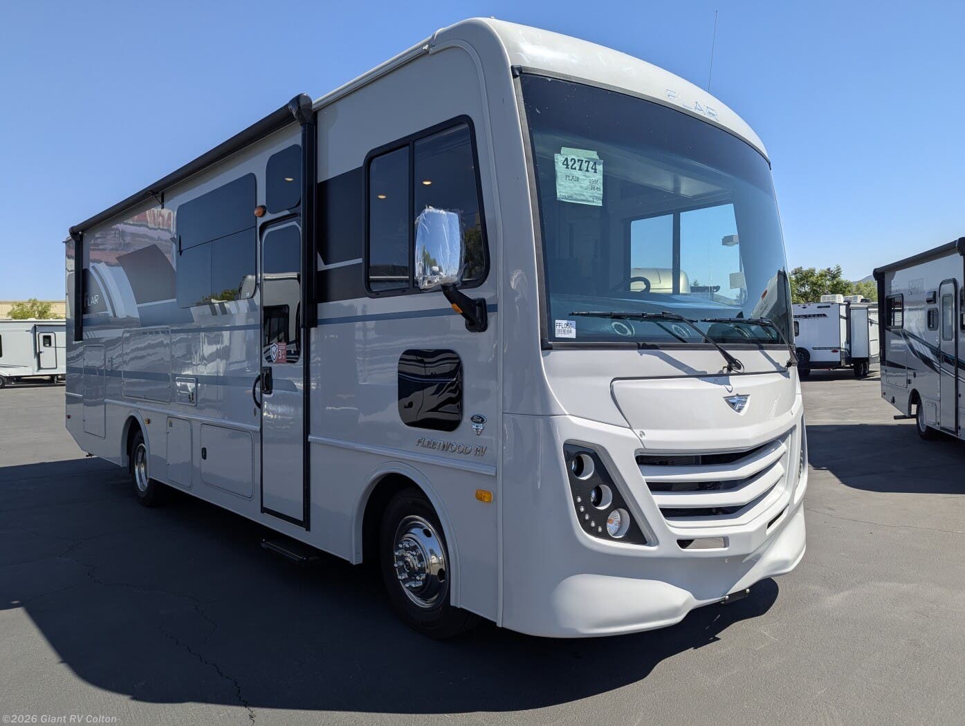 New 2026 Fleetwood Flair 29M available in Colton, California