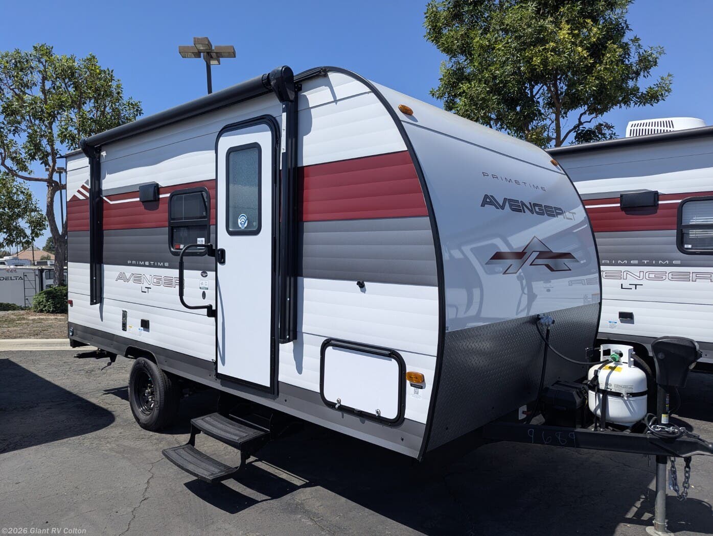 New 2025 Prime Time Avenger LT 16BH available in Colton, California