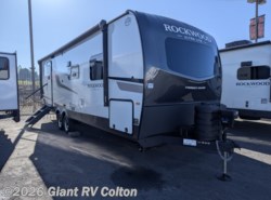 New 2026 Forest River Rockwood Ultra Lite 2606WS available in Colton, California