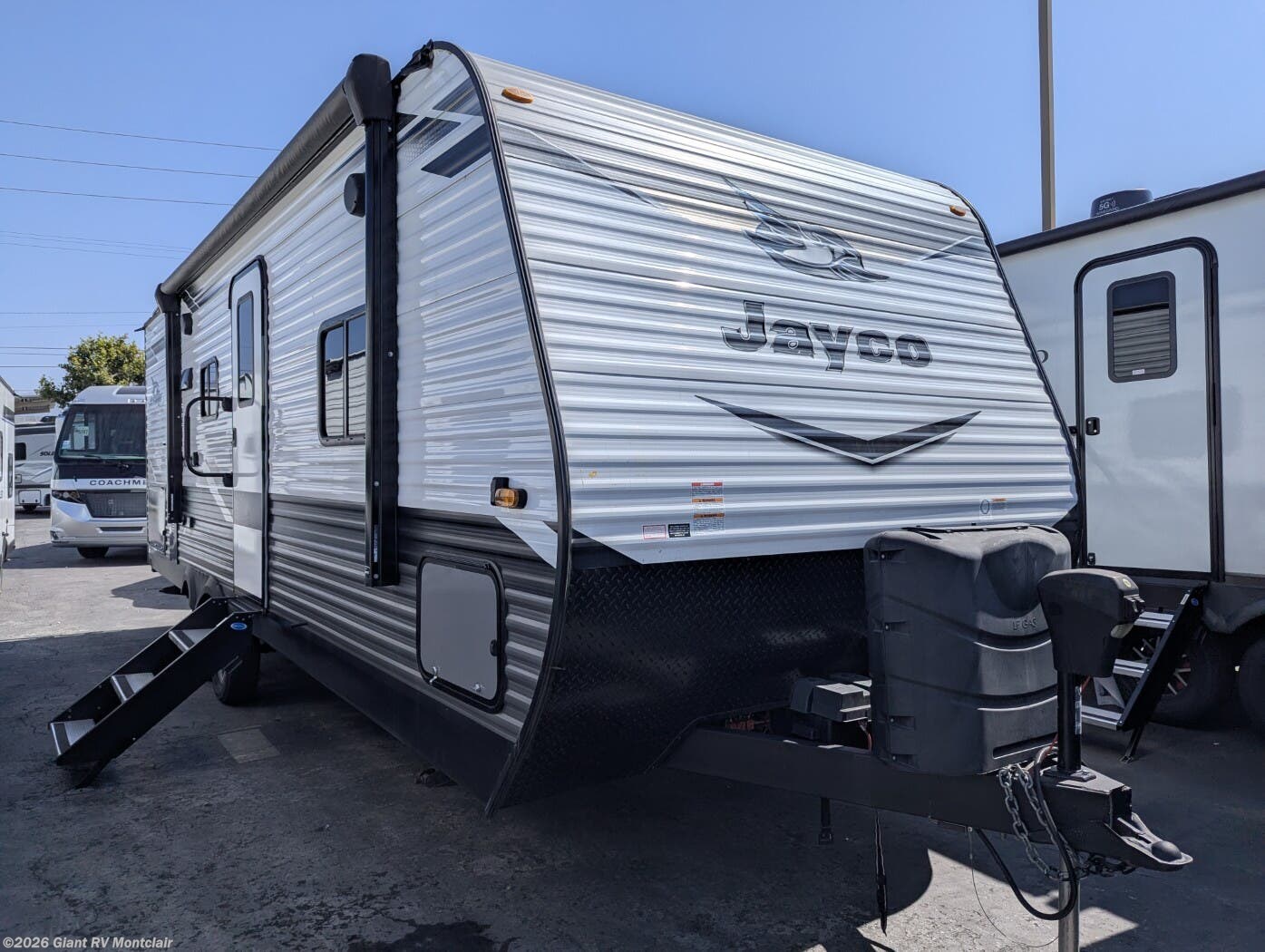 Used 2022 Jayco Jay Flight 24RBS available in Montclair, California