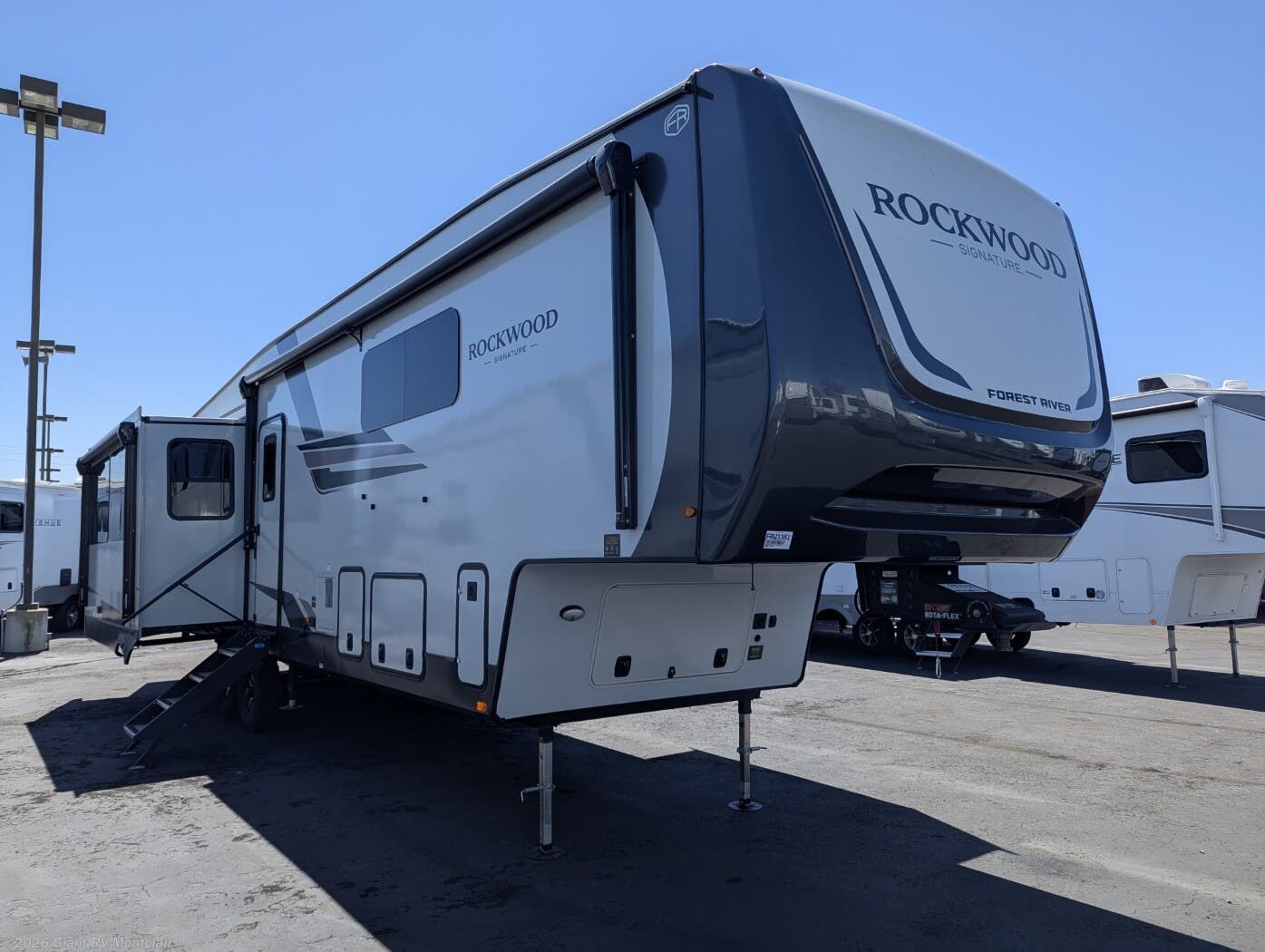 New 2026 Forest River Rockwood Signature 401SFB available in Montclair, California