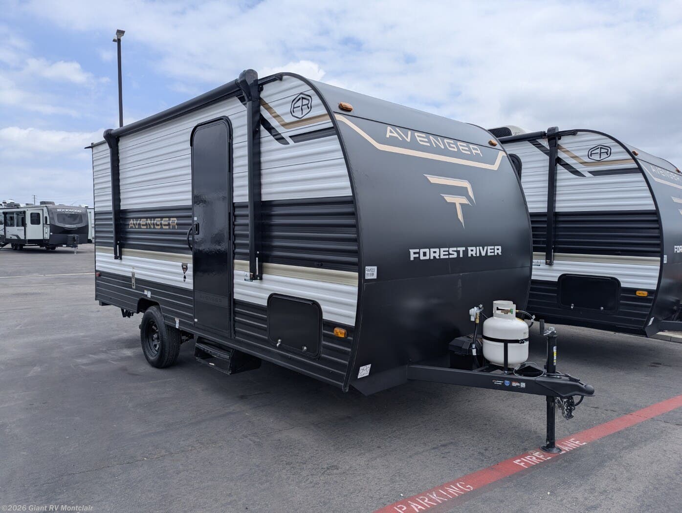New 2026 Prime Time Avenger LT 16BHX available in Montclair, California