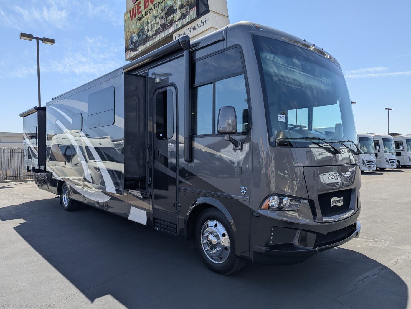 Used 2021 Newmar Bay Star 3626 available in Montclair, California