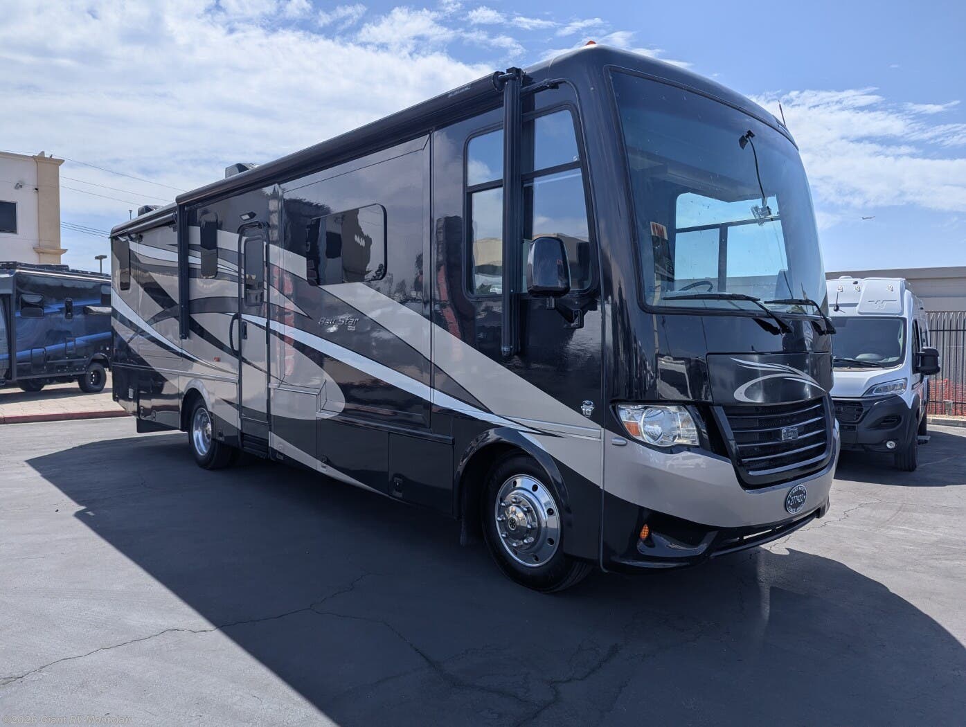 Used 2016 Newmar Bay Star 3403 available in Montclair, California