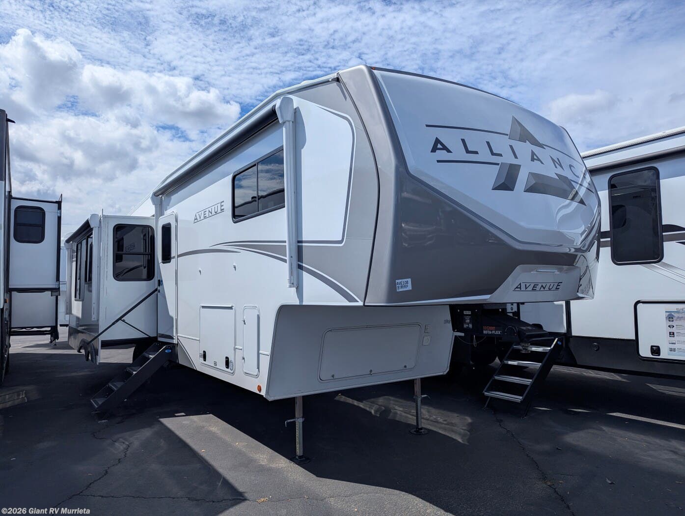New 2026 Alliance RV Avenue 35RKS available in Murrieta, California