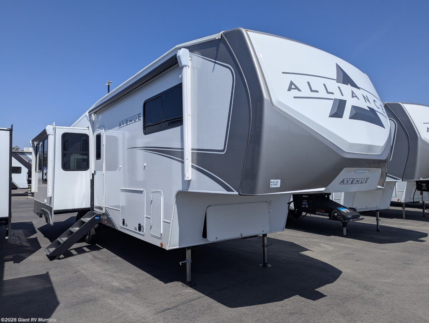 New 2026 Alliance RV Avenue 32RLS available in Murrieta, California