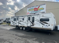  Used 2011 Forest River Rockwood Signature Ultra Lite 8315BSS available in Milford, Delaware