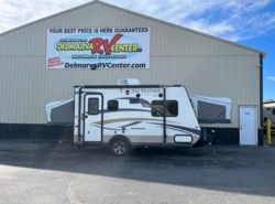  Used 2015 Jayco Jay Feather Ultra Lite X17Z available in Milford, Delaware