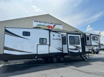Used 2022 Forest River Sabre 37FLH available in Milford, Delaware