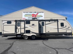 Used 2017 CrossRoads Sunset Trail Super Lite ST320BH available in Milford, Delaware