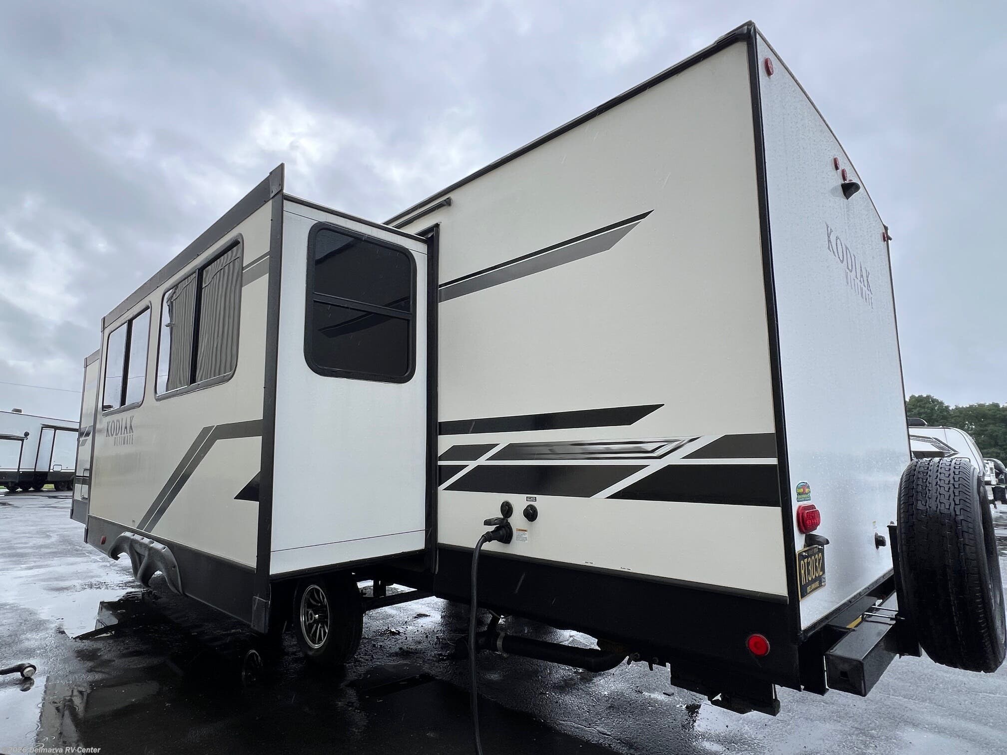 Used 2021 Dutchmen Kodiak Ultimate 3021RBDS available in Milford North, Delaware