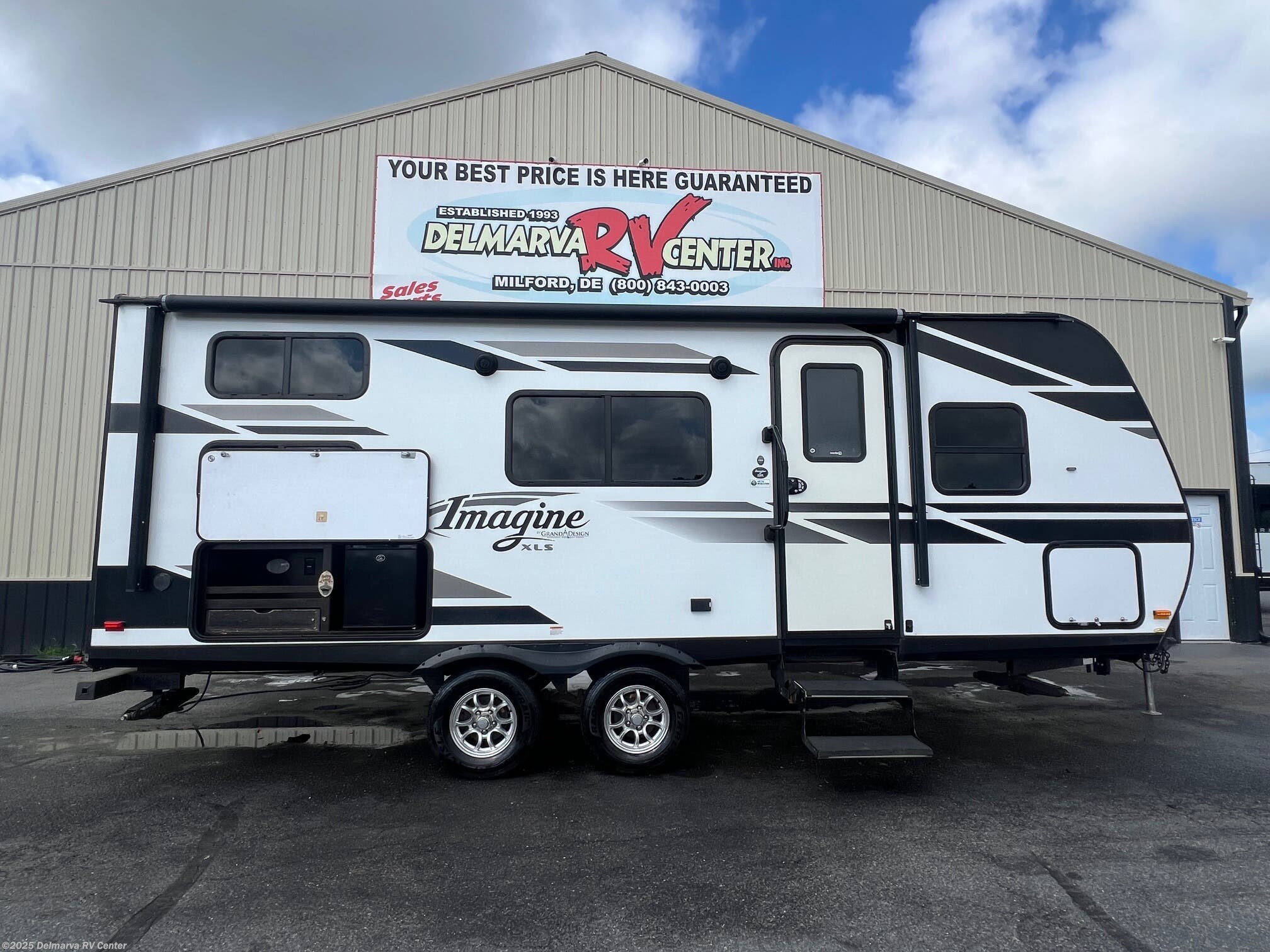 Used 2019 Grand Design Imagine XLS 21BHE available in Milford, Delaware