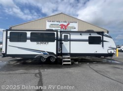 Used 2020 CrossRoads Sunset Trail Super Lite SS330SI available in Milford, Delaware