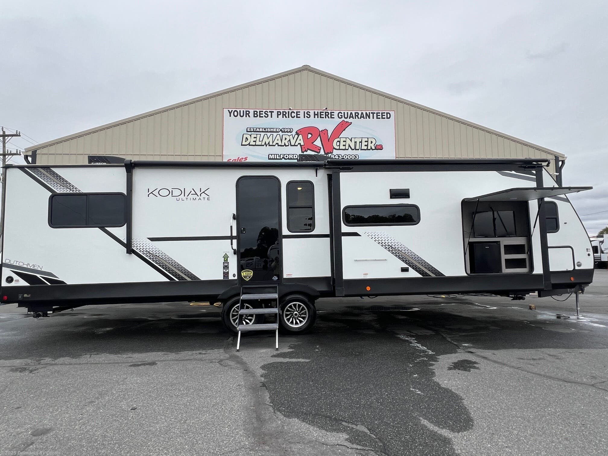 Used 2024 Dutchmen Kodiak Ultimate 3371FLSL available in Milford, Delaware