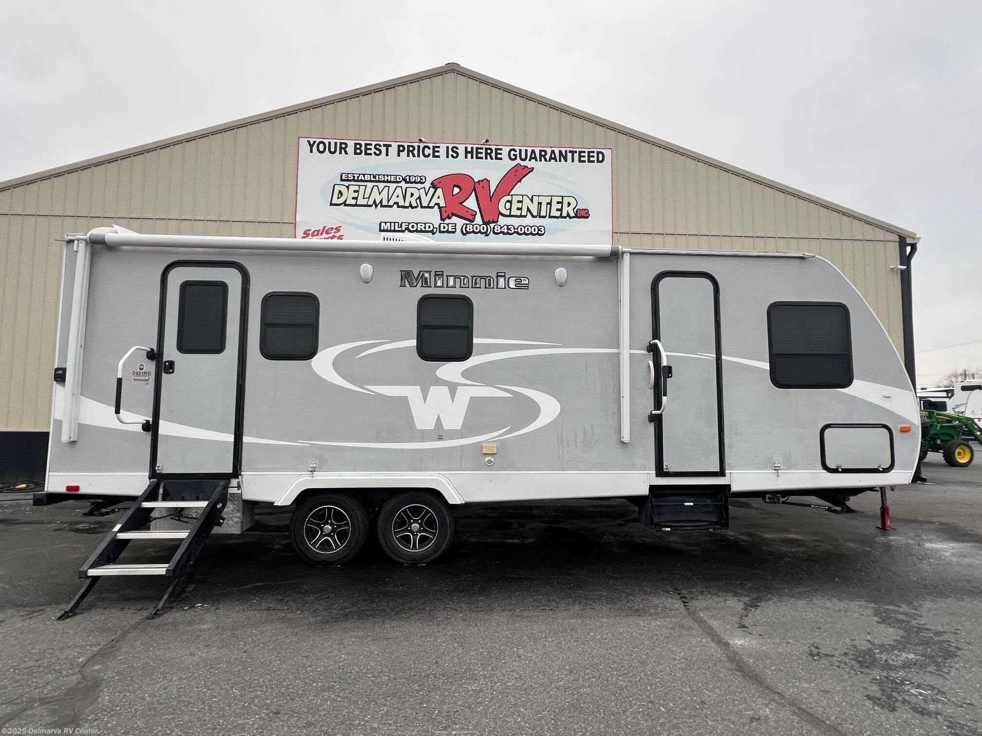 Used 2017 Winnebago Minnie Winnie 2401RG available in Milford, Delaware