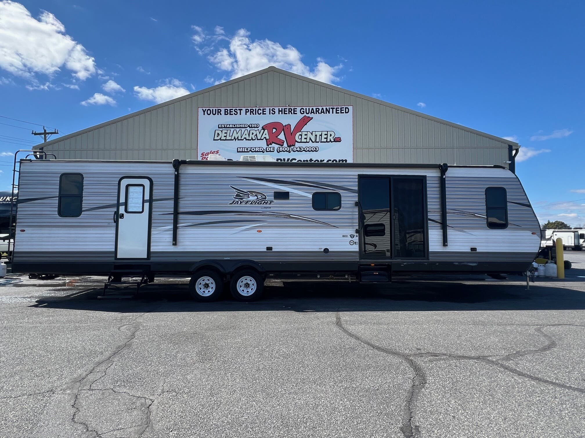 Used 2017 Jayco Jay Flight 38FDDS available in Milford, Delaware