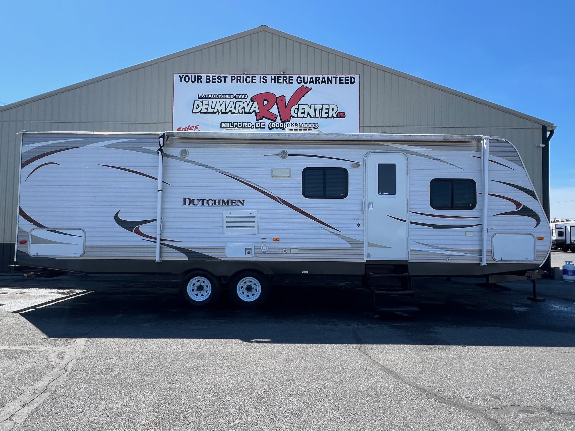 Used 2013 Dutchmen  317QBS available in Milford, Delaware