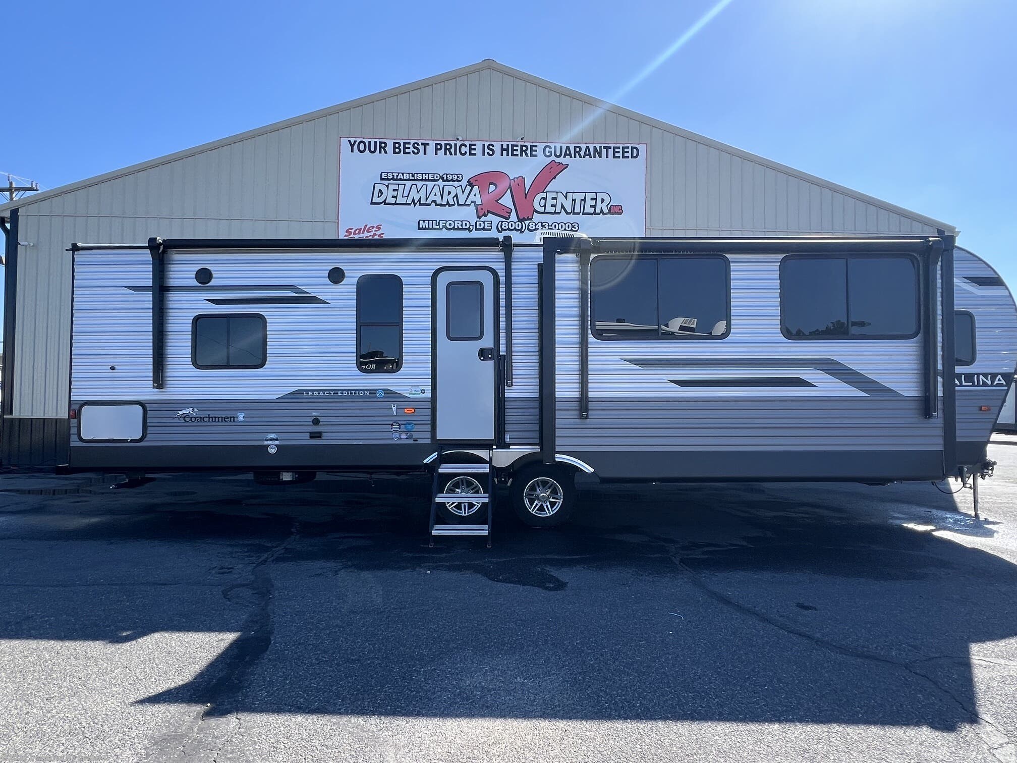 Used 2024 Coachmen Catalina Legacy Edition 283FEDS available in Milford, Delaware