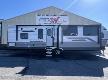 Used 2024 Coachmen Catalina Legacy Edition 283FEDS available in Milford, Delaware