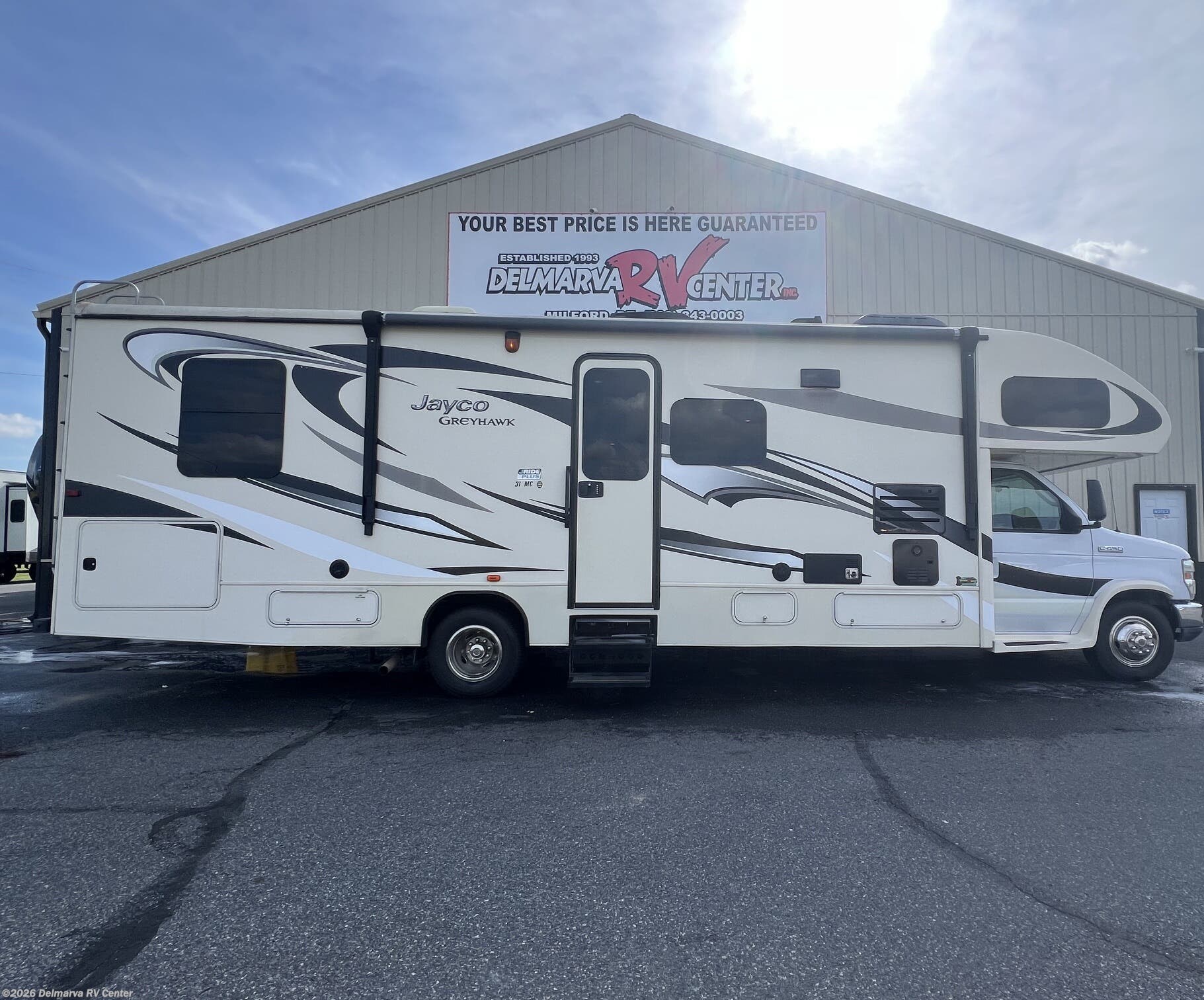 Used 2015  Jayco Greyhawk 31MC by Jayco from Delmarva RV Center in Milford, DE