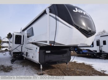 New 2026 Jayco Pinnacle 38FBRK available in Haslett, Michigan